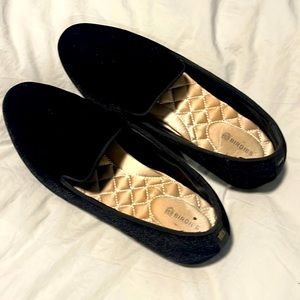 Birdies size 7.5 black flats